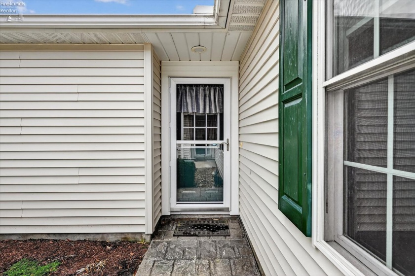 340 Lighthouse Oval, Marblehead, 43440, 2 Bedrooms Bedrooms, ,2 BathroomsBathrooms,Residential,For Sale,Lighthouse Oval,20261037