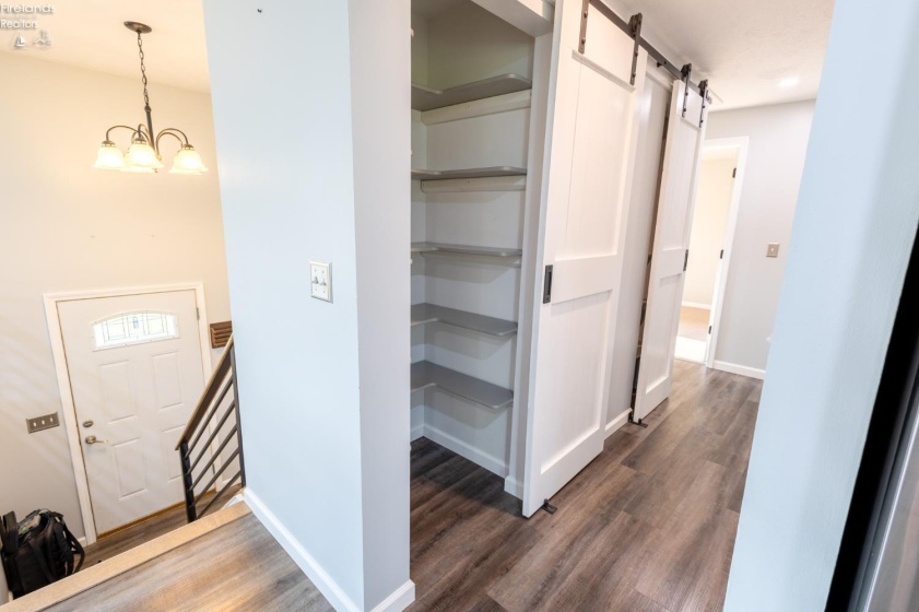 1007 Overlook Drive, Willard, 44890, 4 Bedrooms Bedrooms, ,2 BathroomsBathrooms,Residential,For Sale,Overlook,20261042