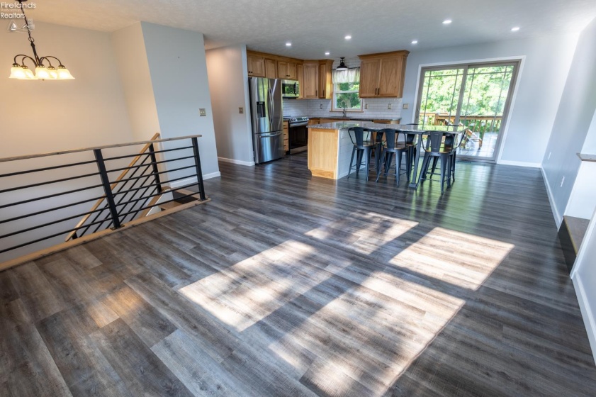 1007 Overlook Drive, Willard, 44890, 4 Bedrooms Bedrooms, ,2 BathroomsBathrooms,Residential,For Sale,Overlook,20261042