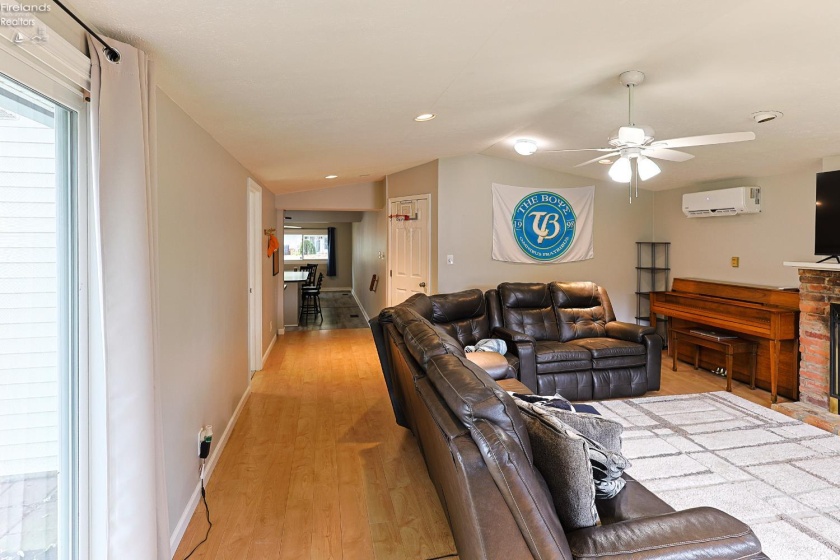 4904 Lisbon Circle, Sandusky, 44870, 3 Bedrooms Bedrooms, ,2 BathroomsBathrooms,Residential,For Sale,Lisbon,20260683