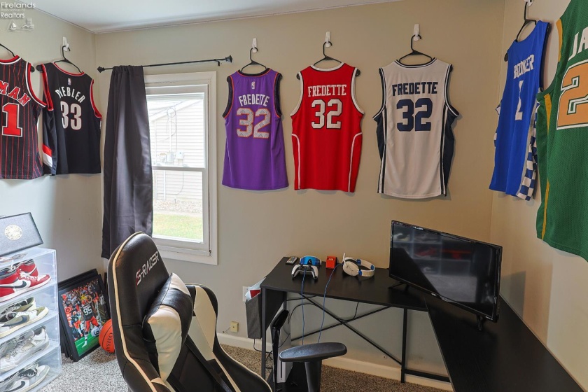 4904 Lisbon Circle, Sandusky, 44870, 3 Bedrooms Bedrooms, ,2 BathroomsBathrooms,Residential,For Sale,Lisbon,20260683