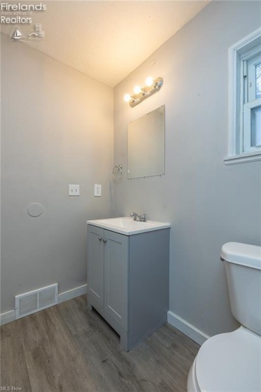 2349 Kelly Place, Lorain, 44052, 3 Bedrooms Bedrooms, ,1 BathroomBathrooms,Residential,For Sale,Kelly,20261052