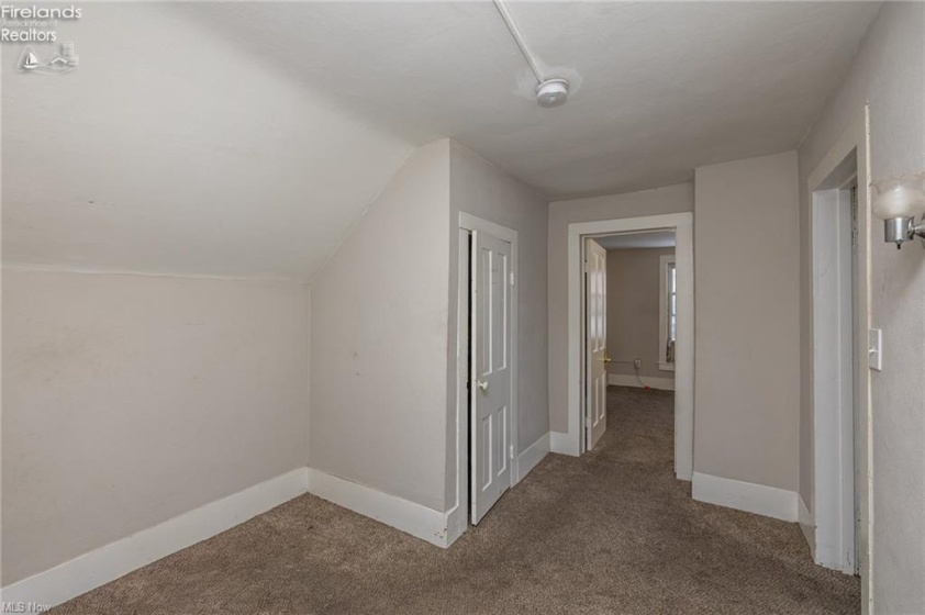 2349 Kelly Place, Lorain, 44052, 3 Bedrooms Bedrooms, ,1 BathroomBathrooms,Residential,For Sale,Kelly,20261052