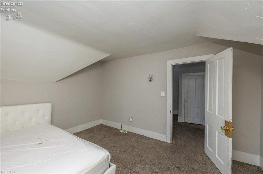 2349 Kelly Place, Lorain, 44052, 3 Bedrooms Bedrooms, ,1 BathroomBathrooms,Residential,For Sale,Kelly,20261052