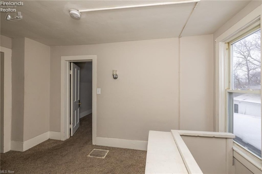 2349 Kelly Place, Lorain, 44052, 3 Bedrooms Bedrooms, ,1 BathroomBathrooms,Residential,For Sale,Kelly,20261052