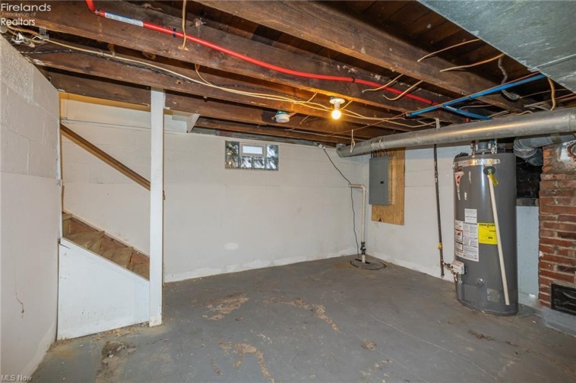 2349 Kelly Place, Lorain, 44052, 3 Bedrooms Bedrooms, ,1 BathroomBathrooms,Residential,For Sale,Kelly,20261052