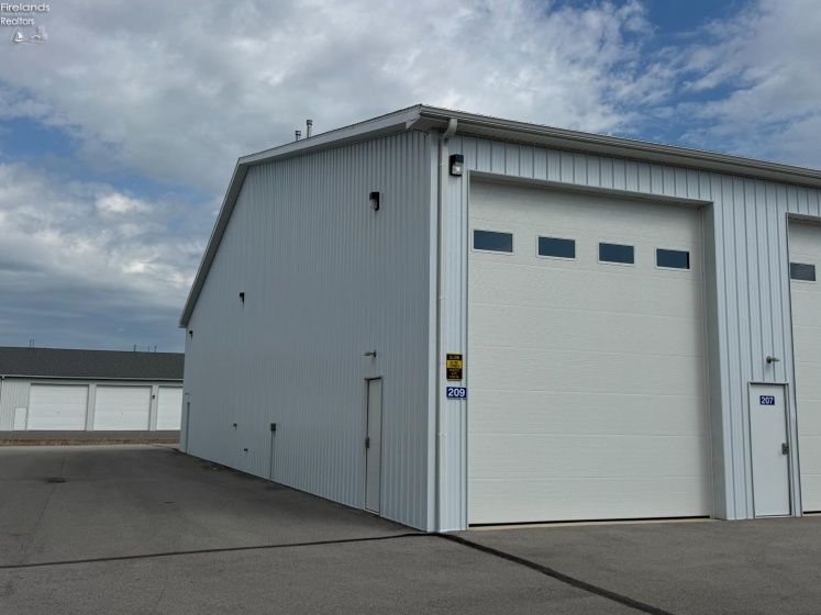 764 Catawba Road, Port Clinton, 43452, ,1 BathroomBathrooms,Residential,For Sale,Catawba,20261043