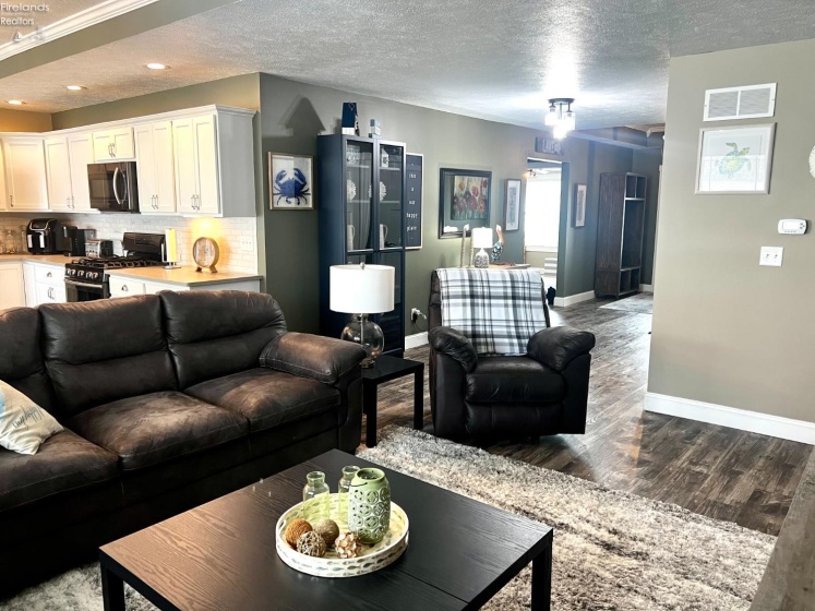 130 North Port, Huron, 44839, 3 Bedrooms Bedrooms, ,2 BathroomsBathrooms,Residential,For Sale,North Port,20261051