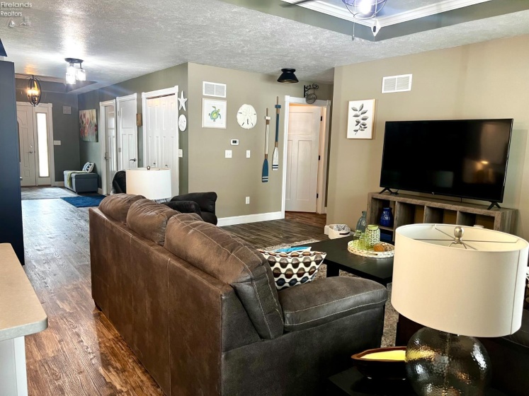 130 North Port, Huron, 44839, 3 Bedrooms Bedrooms, ,2 BathroomsBathrooms,Residential,For Sale,North Port,20261051