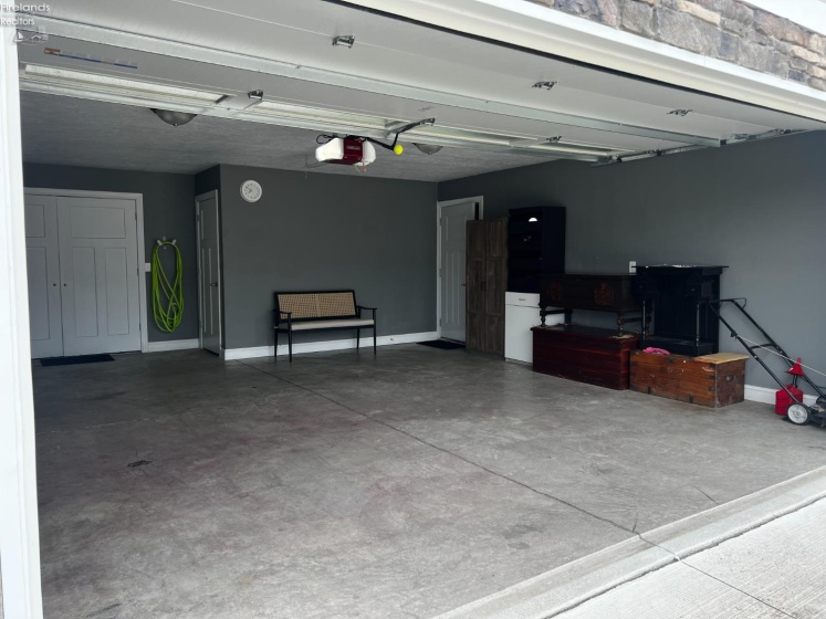 130 North Port, Huron, 44839, 3 Bedrooms Bedrooms, ,2 BathroomsBathrooms,Residential,For Sale,North Port,20261051