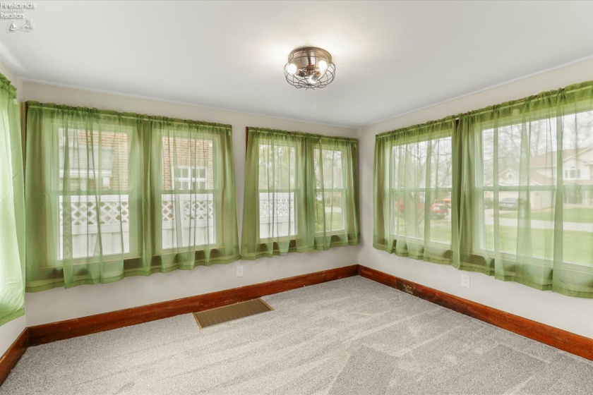 758 Barker Road, Fremont, 43420, 3 Bedrooms Bedrooms, ,2 BathroomsBathrooms,Residential,For Sale,Barker,20261041