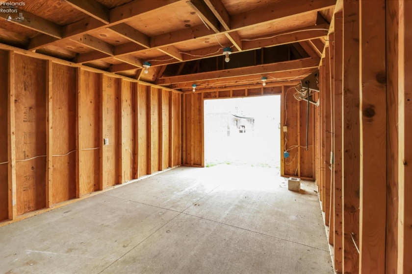 758 Barker Road, Fremont, 43420, 3 Bedrooms Bedrooms, ,2 BathroomsBathrooms,Residential,For Sale,Barker,20261041