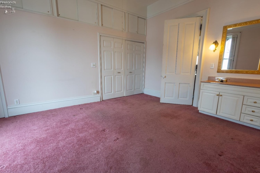 39 South Street, Berlin Heights, 44814, 6 Bedrooms Bedrooms, ,3 BathroomsBathrooms,Residential,For Sale,South,20261063