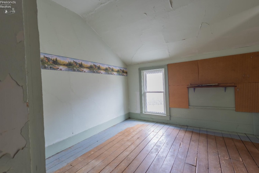 39 South Street, Berlin Heights, 44814, 6 Bedrooms Bedrooms, ,3 BathroomsBathrooms,Residential,For Sale,South,20261063