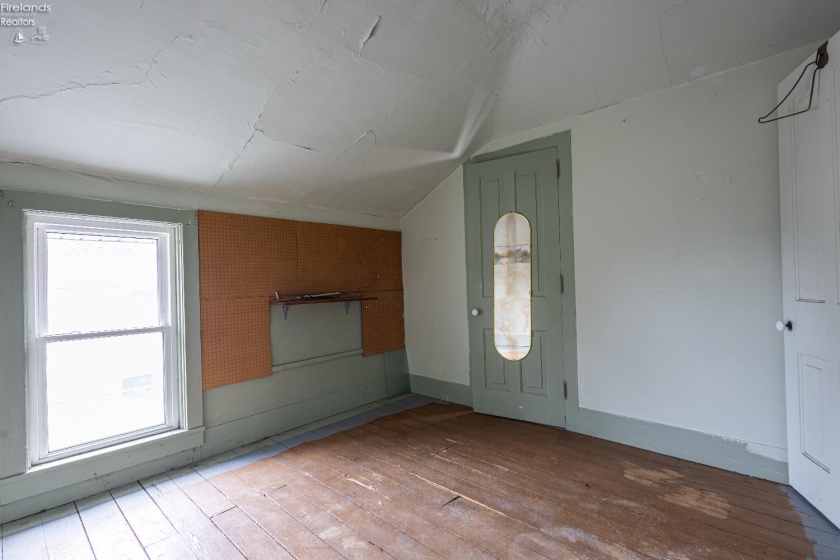 39 South Street, Berlin Heights, 44814, 6 Bedrooms Bedrooms, ,3 BathroomsBathrooms,Residential,For Sale,South,20261063