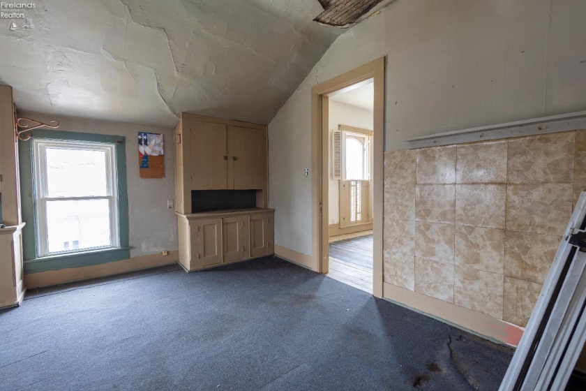 39 South Street, Berlin Heights, 44814, 6 Bedrooms Bedrooms, ,3 BathroomsBathrooms,Residential,For Sale,South,20261063