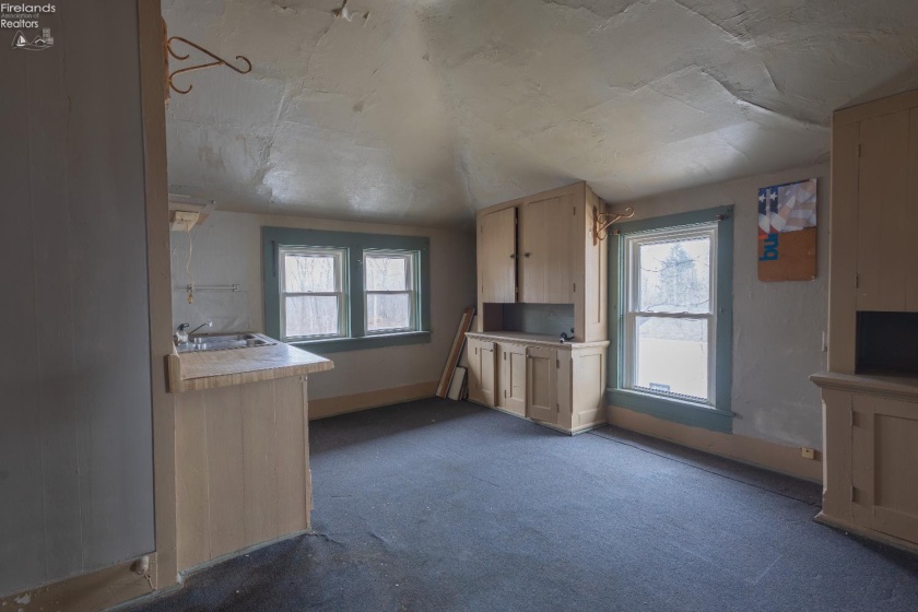 39 South Street, Berlin Heights, 44814, 6 Bedrooms Bedrooms, ,3 BathroomsBathrooms,Residential,For Sale,South,20261063