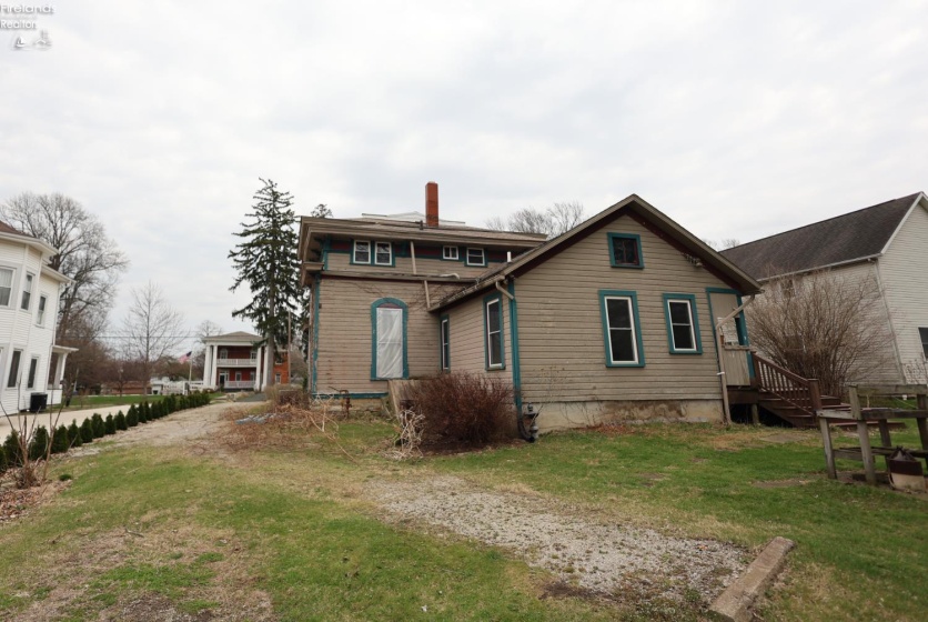 39 South Street, Berlin Heights, 44814, 6 Bedrooms Bedrooms, ,3 BathroomsBathrooms,Residential,For Sale,South,20261063