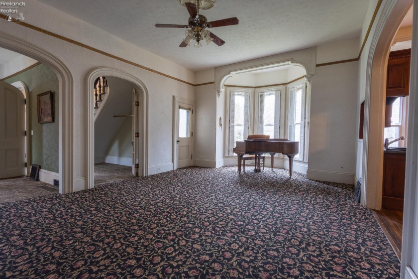 39 South Street, Berlin Heights, 44814, 6 Bedrooms Bedrooms, ,3 BathroomsBathrooms,Residential,For Sale,South,20261063