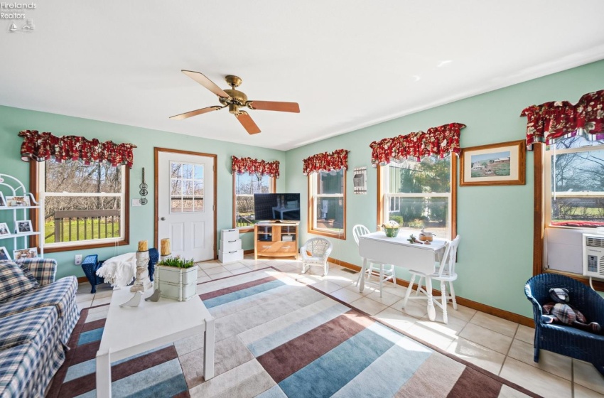 4955 Wohlers Avenue, Marblehead, 43440, 3 Bedrooms Bedrooms, ,2 BathroomsBathrooms,Residential,For Sale,Wohlers,20260995