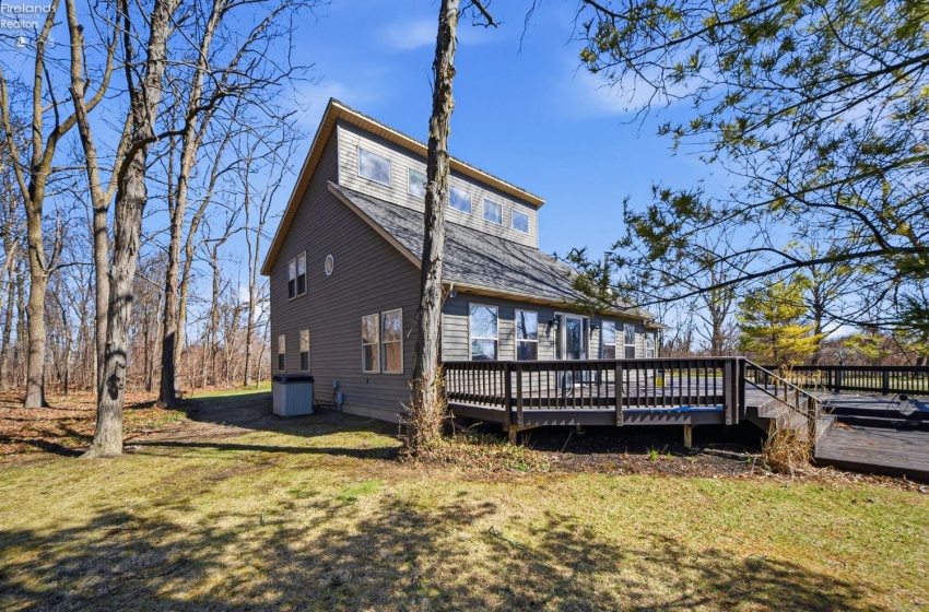 4955 Wohlers Avenue, Marblehead, 43440, 3 Bedrooms Bedrooms, ,2 BathroomsBathrooms,Residential,For Sale,Wohlers,20260995