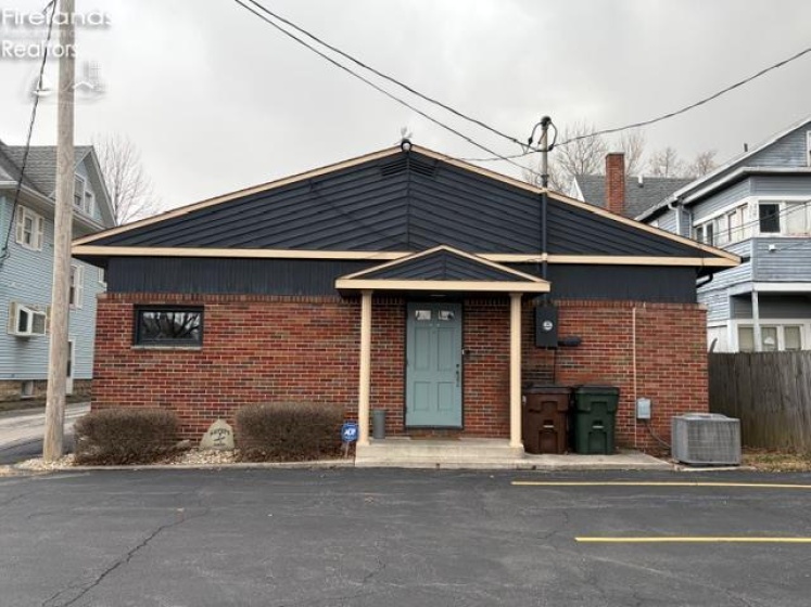 205 Jefferson St., Tiffin, 44883, ,Commercial,For Sale,Jefferson St.,20260829