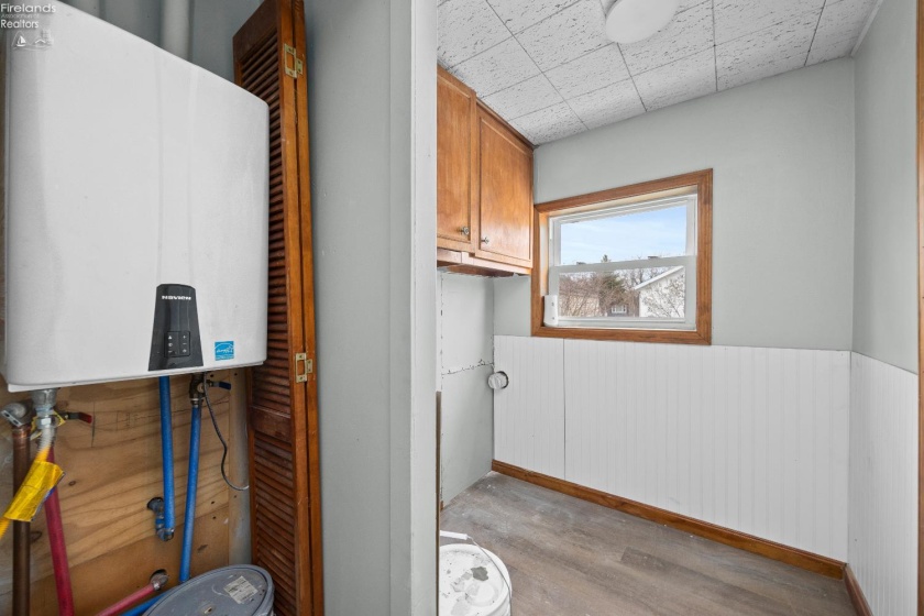 214 Linden Street, Port Clinton, 43452, 3 Bedrooms Bedrooms, ,1 BathroomBathrooms,Residential,For Sale,Linden,20261009