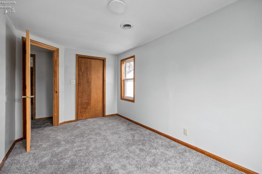 214 Linden Street, Port Clinton, 43452, 3 Bedrooms Bedrooms, ,1 BathroomBathrooms,Residential,For Sale,Linden,20261009