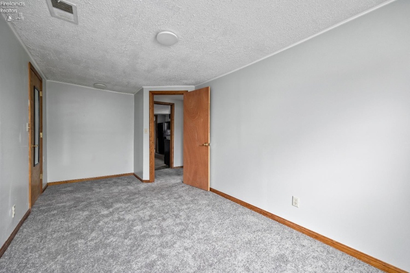 214 Linden Street, Port Clinton, 43452, 3 Bedrooms Bedrooms, ,1 BathroomBathrooms,Residential,For Sale,Linden,20261009