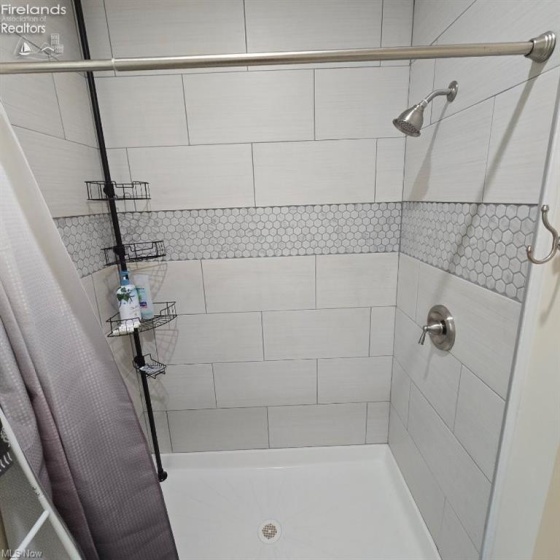 115 Beech Street, Kelleys Island, 43438, 4 Bedrooms Bedrooms, ,3 BathroomsBathrooms,Residential,For Sale,Beech,20260774