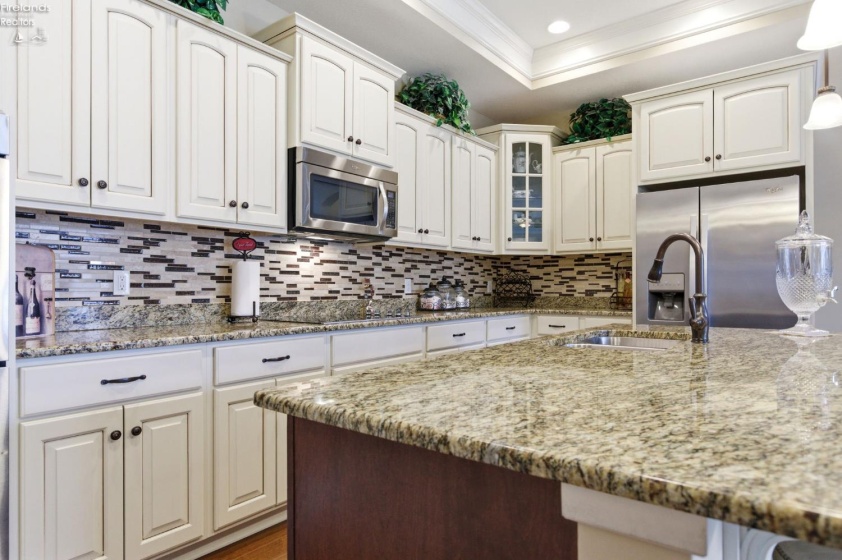 4001 Coventry Lane, Huron, 44839, 2 Bedrooms Bedrooms, ,2 BathroomsBathrooms,Residential,For Sale,Coventry,20260892