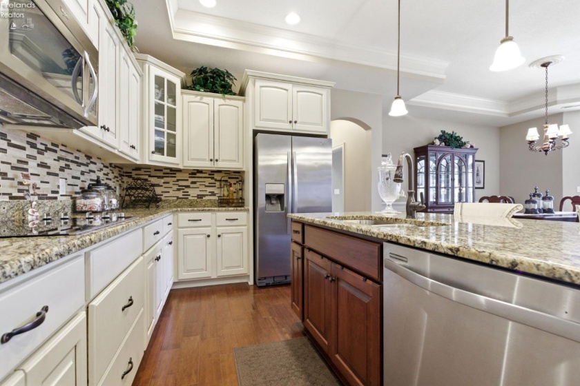 4001 Coventry Lane, Huron, 44839, 2 Bedrooms Bedrooms, ,2 BathroomsBathrooms,Residential,For Sale,Coventry,20260892