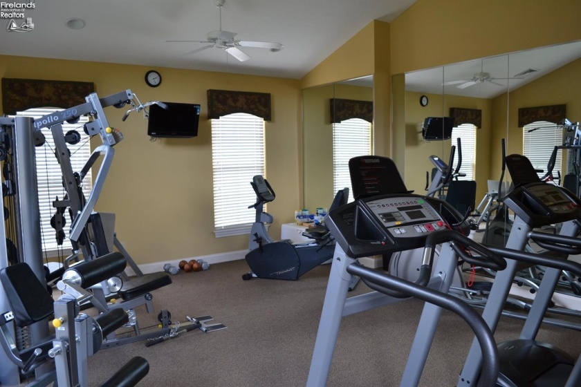 4001 Coventry Lane, Huron, 44839, 2 Bedrooms Bedrooms, ,2 BathroomsBathrooms,Residential,For Sale,Coventry,20260892