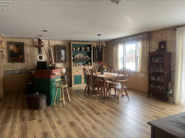 218 VanMeter Drive, Tiffin, 44883, 3 Bedrooms Bedrooms, ,2 BathroomsBathrooms,Residential,For Sale,VanMeter,20261035