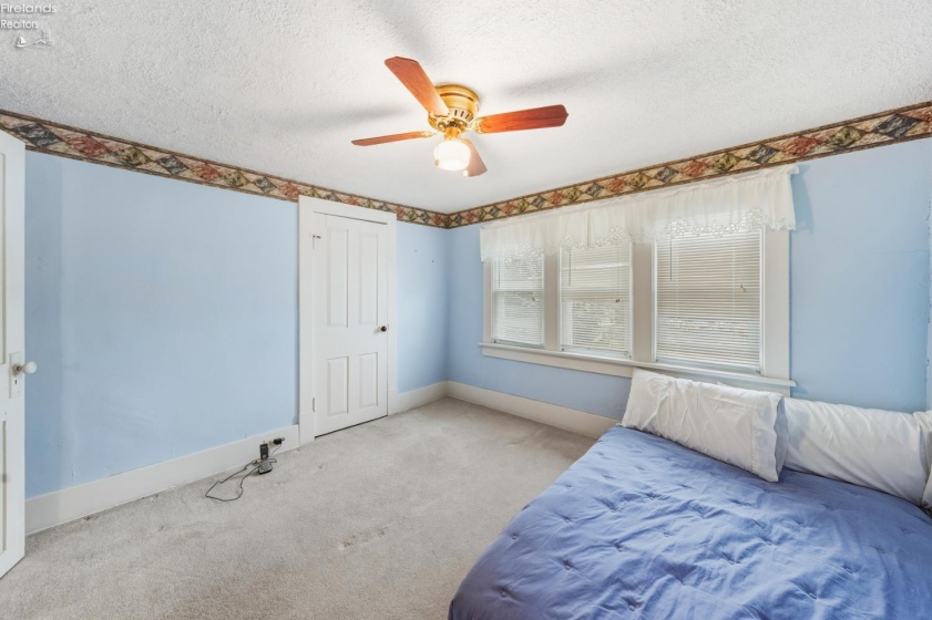 360 Bridge Road, Marblehead, 43440, 4 Bedrooms Bedrooms, ,2 BathroomsBathrooms,Residential,For Sale,Bridge,20254591