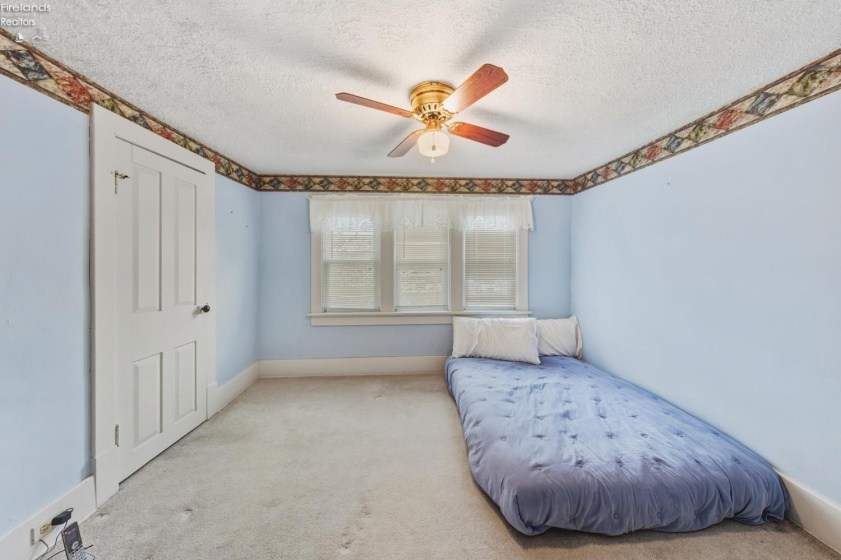 360 Bridge Road, Marblehead, 43440, 4 Bedrooms Bedrooms, ,2 BathroomsBathrooms,Residential,For Sale,Bridge,20254591