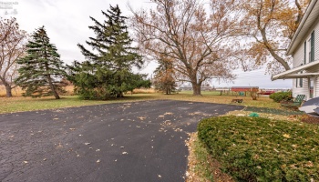 360 Bridge Road, Marblehead, 43440, 4 Bedrooms Bedrooms, ,2 BathroomsBathrooms,Residential,For Sale,Bridge,20254591