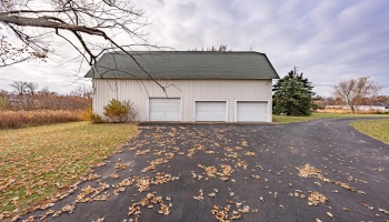 360 Bridge Road, Marblehead, 43440, 4 Bedrooms Bedrooms, ,2 BathroomsBathrooms,Residential,For Sale,Bridge,20254591