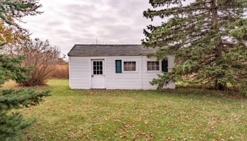 360 Bridge Road, Marblehead, 43440, 4 Bedrooms Bedrooms, ,2 BathroomsBathrooms,Residential,For Sale,Bridge,20254591