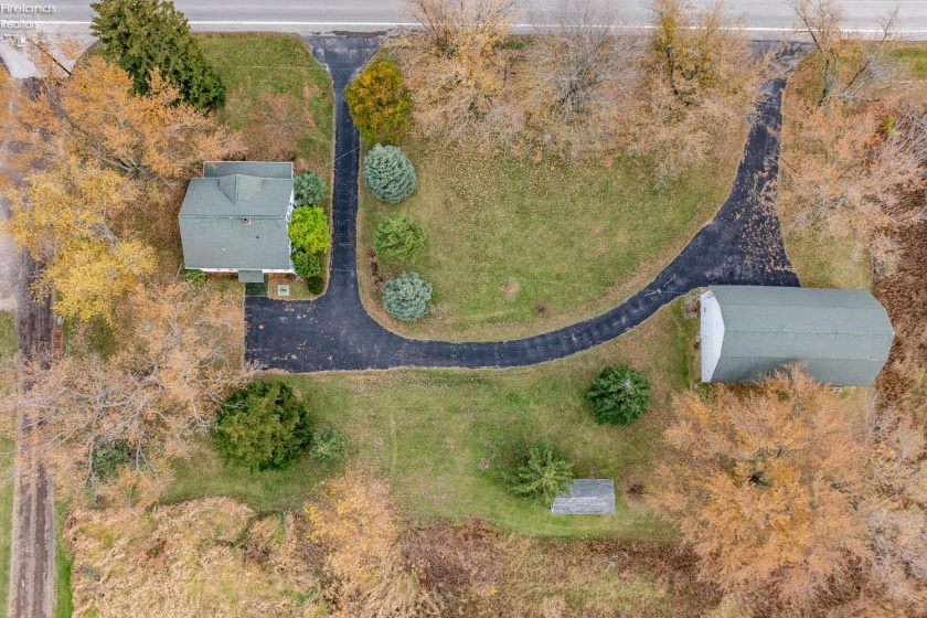 360 Bridge Road, Marblehead, 43440, 4 Bedrooms Bedrooms, ,2 BathroomsBathrooms,Residential,For Sale,Bridge,20254591