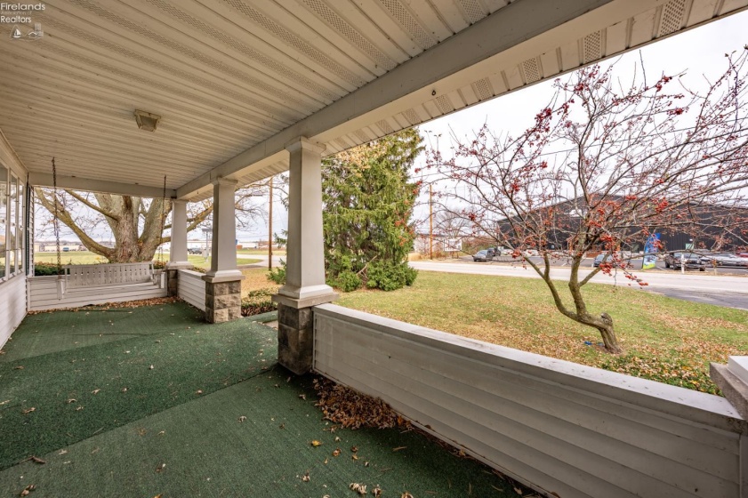 360 Bridge Road, Marblehead, 43440, 4 Bedrooms Bedrooms, ,2 BathroomsBathrooms,Residential,For Sale,Bridge,20254591