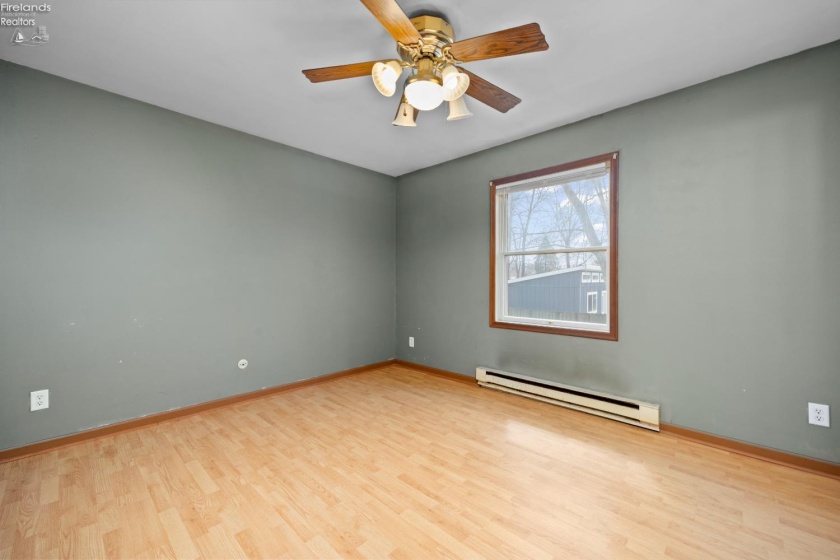 402 Snow Court, Sandusky, 44870, 3 Bedrooms Bedrooms, ,2 BathroomsBathrooms,Residential,For Sale,Snow,20261079