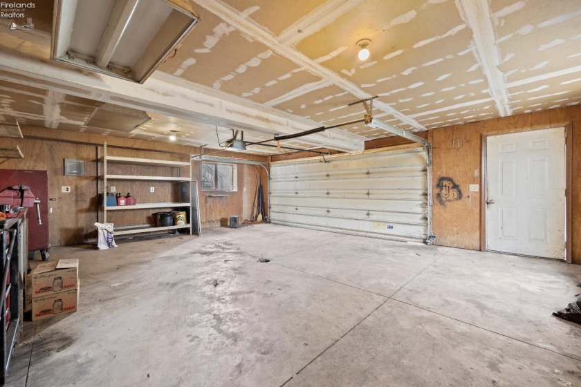 402 Snow Court, Sandusky, 44870, 3 Bedrooms Bedrooms, ,2 BathroomsBathrooms,Residential,For Sale,Snow,20261079