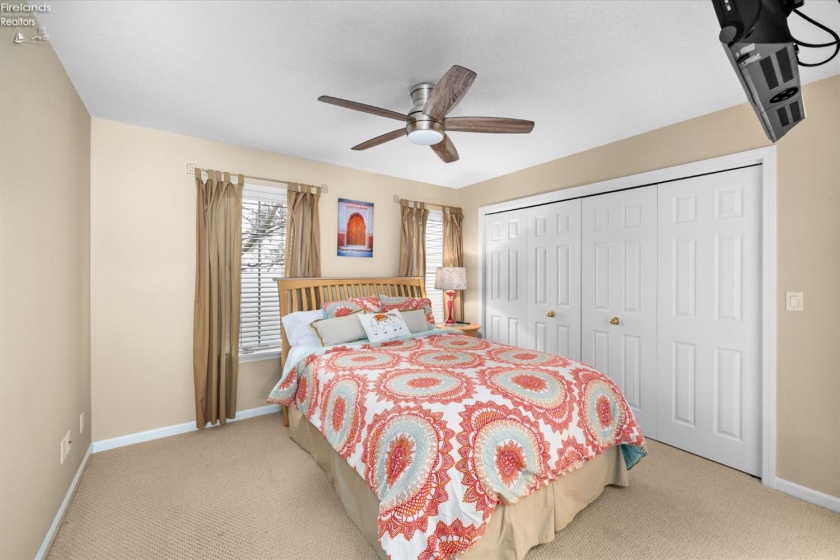 10654 Bayshore Road, Marblehead, 43440, 4 Bedrooms Bedrooms, ,5 BathroomsBathrooms,Residential,For Sale,Bayshore,20261068