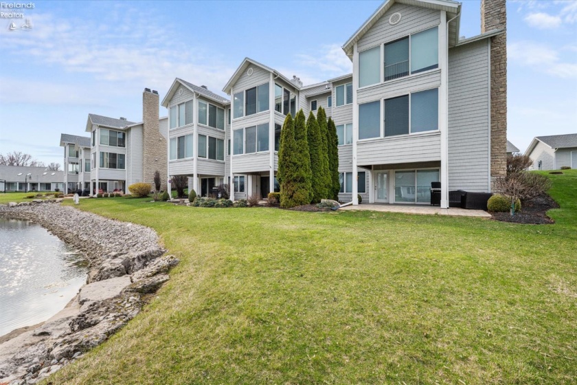 10654 Bayshore Road, Marblehead, 43440, 4 Bedrooms Bedrooms, ,5 BathroomsBathrooms,Residential,For Sale,Bayshore,20261068