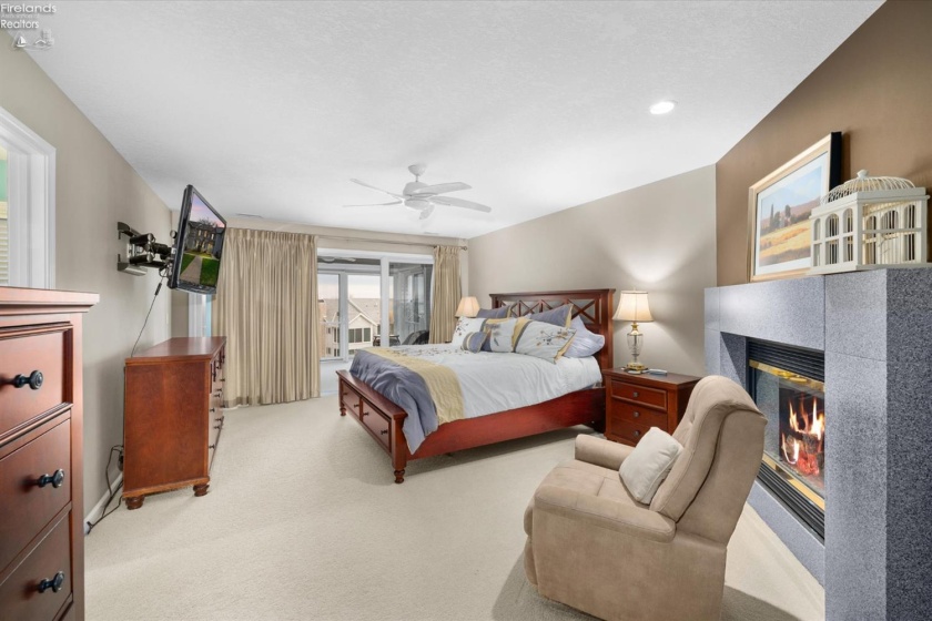 10654 Bayshore Road, Marblehead, 43440, 4 Bedrooms Bedrooms, ,5 BathroomsBathrooms,Residential,For Sale,Bayshore,20261068