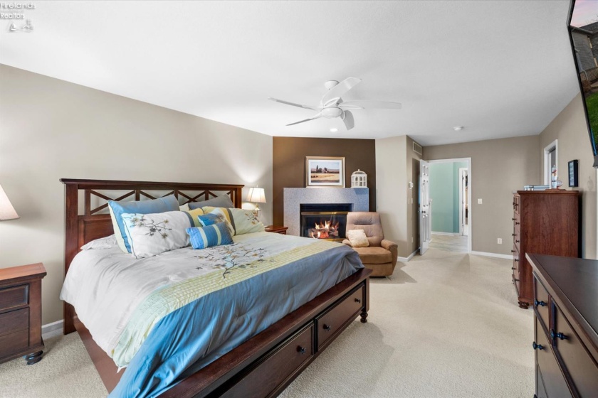 10654 Bayshore Road, Marblehead, 43440, 4 Bedrooms Bedrooms, ,5 BathroomsBathrooms,Residential,For Sale,Bayshore,20261068