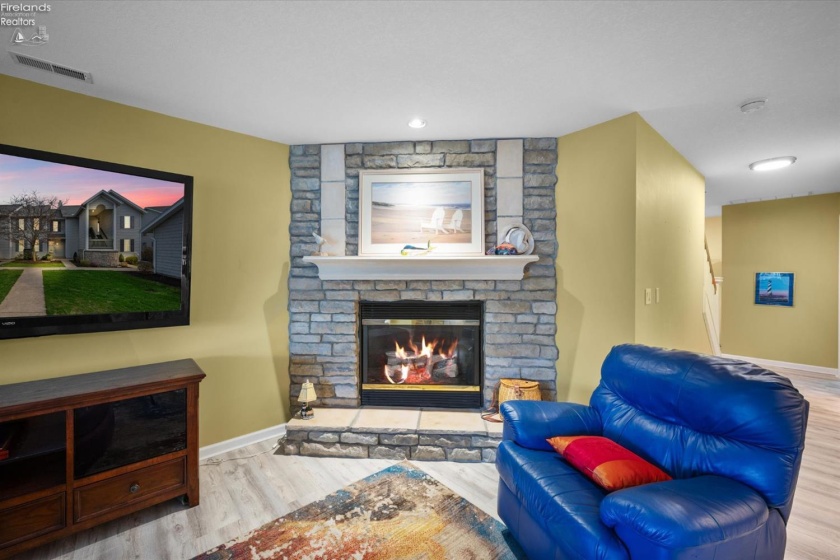 10654 Bayshore Road, Marblehead, 43440, 4 Bedrooms Bedrooms, ,5 BathroomsBathrooms,Residential,For Sale,Bayshore,20261068