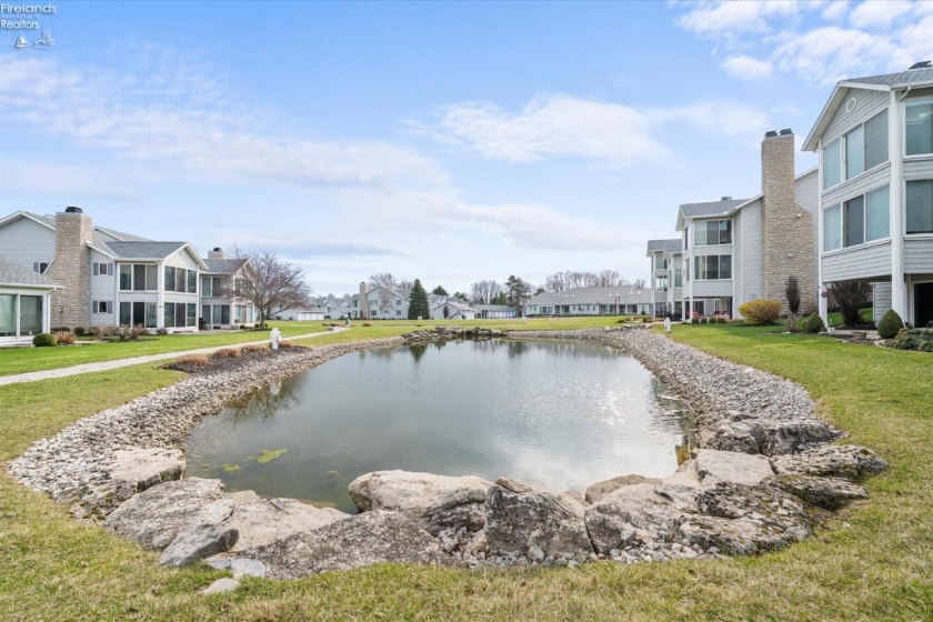 10654 Bayshore Road, Marblehead, 43440, 4 Bedrooms Bedrooms, ,5 BathroomsBathrooms,Residential,For Sale,Bayshore,20261068