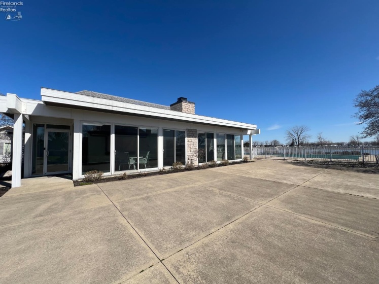 10654 Bayshore Road, Marblehead, 43440, 4 Bedrooms Bedrooms, ,5 BathroomsBathrooms,Residential,For Sale,Bayshore,20261068